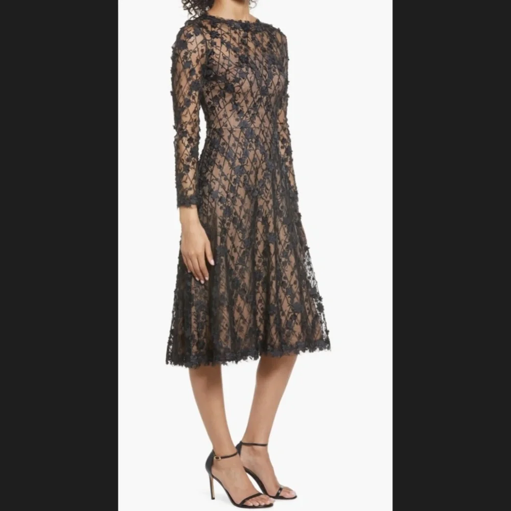 NWOT Tadashi Shoji Long Sleeve Lace Cocktail Dress in Black/Nude - Picture 1 of 9